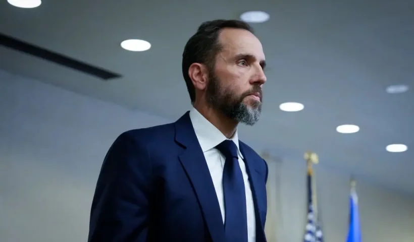 WASHINGTON, DC - AUGUST 01: Special Counsel Jack Smith delivers remarks on a recently unsealed indictment including four felony counts against former U.S. President Donald Trump on August 1, 2023 in Washington, DC. Trump was indicted on four felony counts for his alleged efforts to overturn the 2020 election. (Photo by Drew Angerer/Getty Images)