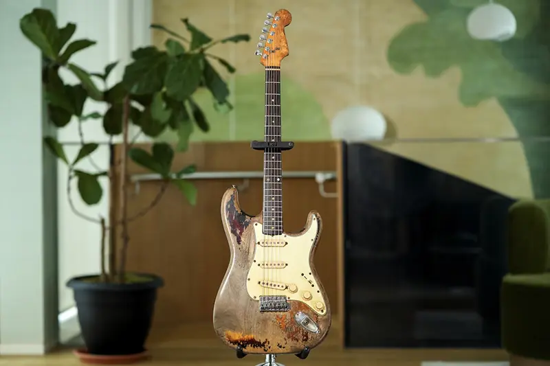 Late Irish musician Rory Gallagher's 1961 Fender Stratocaster is displayed at the Bonhams auction house, ahead of "The Rory Gallagher Collection" sale on October 17, in London, Britain, July 10, 2024. REUTERS/Will Russell