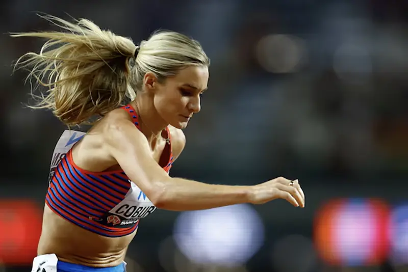 Emma Coburn of the U.S. in action during heat 2 REUTERS/Sarah Meyssonnier