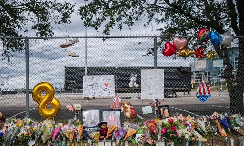 Houston Authorities Continue Investigation Into Trampling Deaths At Astroworld Concert HOUSTON, TEXAS - NOVEMBER 09: A memorial to those who died at the Astroworld festival is displayed outside of NRG Park on November 09, 2021 in Houston, Texas. Eight people were killed and dozens injured last Friday in a crowd surge during a Travis Scott concert at the Astroworld music festival. Several lawsuits have been filed against Scott, and authorities continue investigations around the event. Scott, a Houston-native rapper and musician, launched the festival in 2018. (Photo by Brandon Bell/Getty Images)