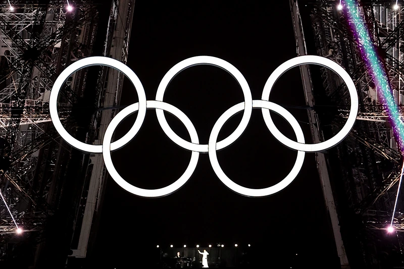 Opening Ceremony - Olympic Games Paris 2024: Day 0
PARIS, FRANCE - JULY 26: Canadian Singer Celine Dion performs on the Eiffel Tower at the conclusion of the opening ceremony of the Olympic Games Paris 2024 on July 26, 2024 in Paris, France. (Photo by Pascal Le Segretain/Getty Images)