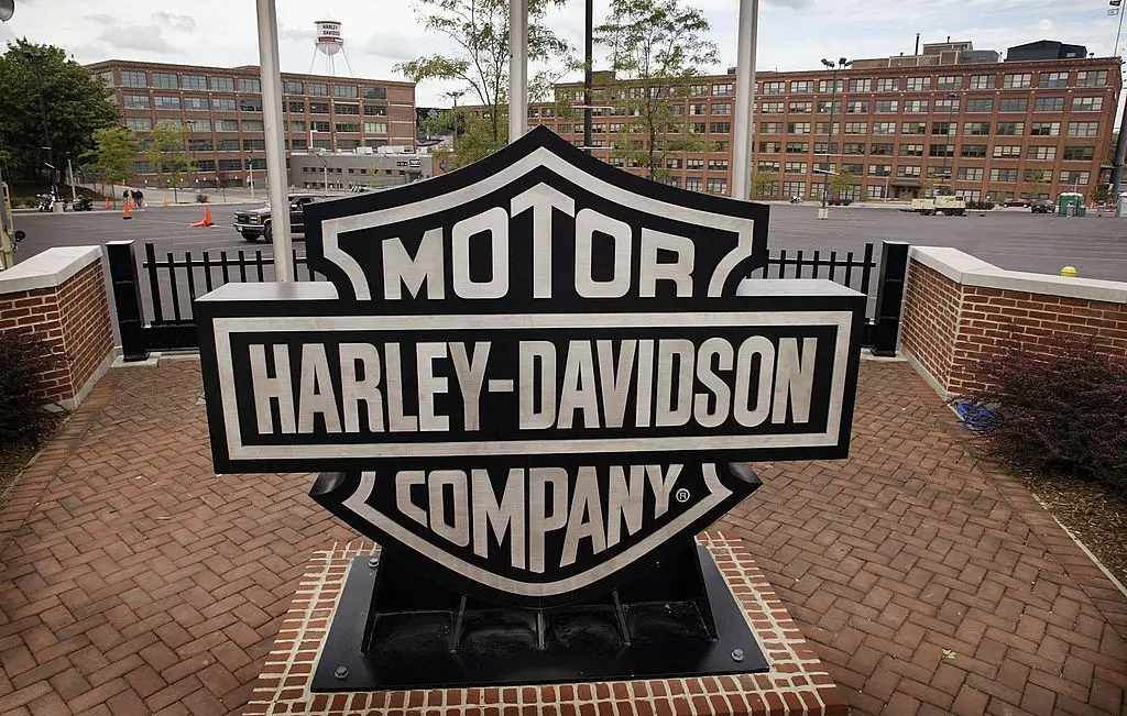 MILWAUKEE, WI- SEPTEMBER 1:  The headquarters of Harley-Davidson sits nearly empty September 1, 2003 in Milwaukee, Wisconsin. A four-day celebration of Harley-Davidson's 100th anniversary attracted an estimated 250,000 tourists to Milwaukee.  (Photo by Scott Olson/Getty Images)