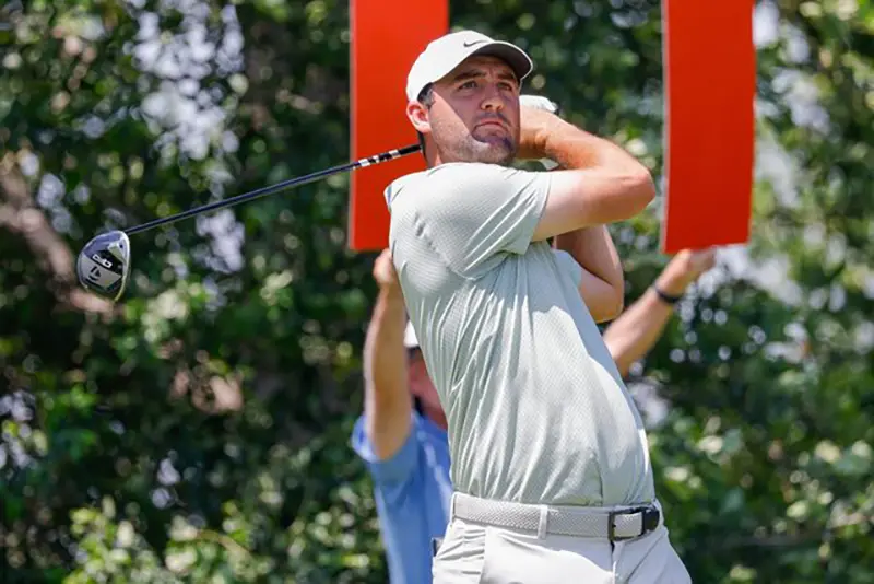 Scottie Scheffler hits his tee shot on #9 during the final round of the Charles Schwab Challenge golf tournament. Mandatory Credit: Andrew Dieb-USA TODAY Sports/File Photo