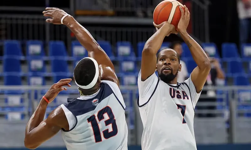 Kevin Durant of the U.S. during training. REUTERS/Brian Snyder